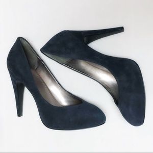 BCBGeneration 10B/40 Stiletto Heels Pumps